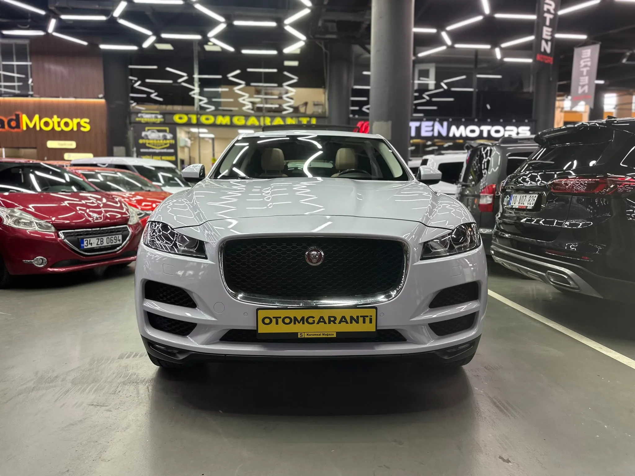 Jaguar F-Pace 1 MİLYON 100 BİN TL PEŞİNAT İLE 36 AY SENET İMKANI 